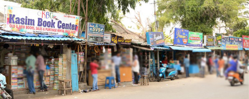 Old book market 